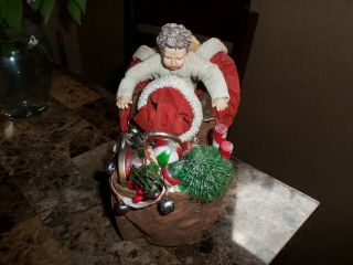 VERY RARE VINTAGE 1991 CLOTHTIQUE SANTA HOLDING A BOY BY POSSIBLE DREAMS 4