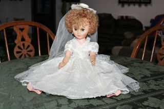 Vintage 20 Inch Fashion Doll 14r - 1 Wearing Wedding Gown Green Sleep Eyes