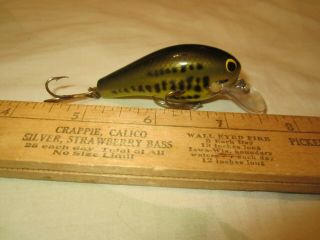 Vintage Bagley fishing lure wood yellow BB 2