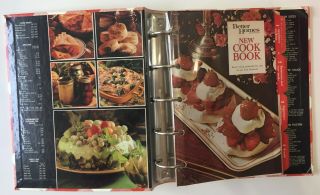 Vintage 1978 Better Homes and Gardens Cookbook 5 Ring Binder Red Check 4
