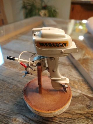 Vintage K&O Fleetline Mercury Toy Outboard Motor with Stand 2