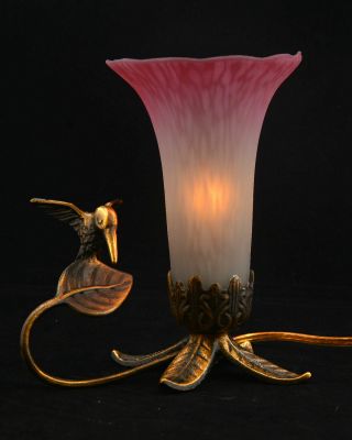 Vintage Andrea By Sadek Frosted Glass Floral Trumpet Hummingbird Lamp Light Pink
