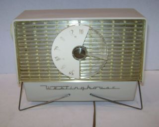 Vintage Westinghouse Ivory Radio Model H - 417t5 Mod Mid Century