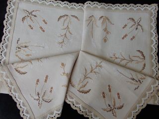 VINTAGE HAND EMBROIDERED FRENCH KNOT LACE EDGE LINEN/COTTON TABLECLOTH 2