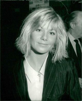 Glynis Barber South African Actress.  - Unique Vintage Photograph