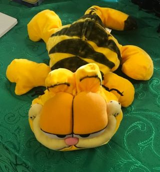 Vintage - Garfield The Cat Plush Toy - Out Of The 80’s.