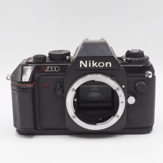 Nikon N2000 35mm Vintage Slr Camera Body