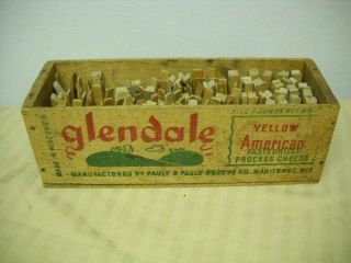 Vintage Glendale Wood Cheese Box W/ Clothespins Primitive Decor Laundry Country