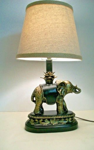 Vintage Elephant Table Lamp Faux Bronze 20”h Top Of Shade 9 " X 5 " Pedestal