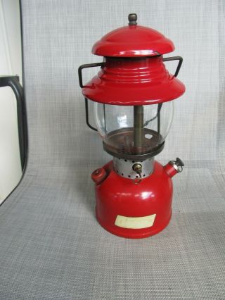 Vintage Coleman Model 200 Lantern With Brass Font Dated 8 - 63 Made In Canada Vgc