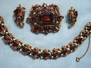 Vintage Brown & Amber Rhinestone Faux Pearl Bracelet Brooch Earrings Set