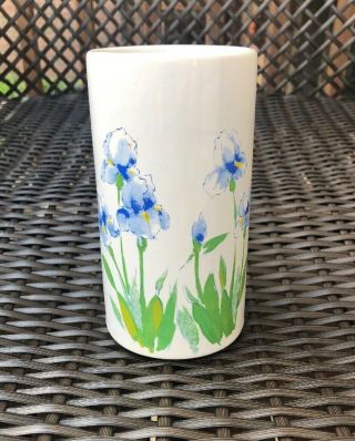 Vintage Mccoy Pottery Usa Small White Vase With Blue Iris Flowers 5 - 7/8 " High