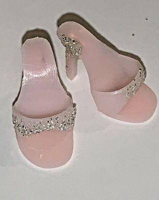 Vintage Barbie Pale Pink Open Toe Heels Shoes W Silver Glitter Satin 