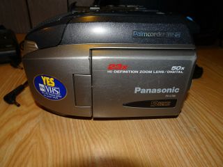 Vintage Panasonic PV - L785D VHS - C Camcorder Video Camera W Charger,  Bag,  Tapes 7