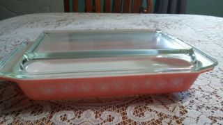 Vintage Pyrex Pink Daisy Casserole Dish 1 1/4 Quart 548 - B Space Saver With Lid