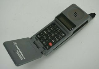Vintage Motorola Digital Personal Communicator Flip Phone
