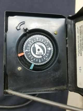 Vintage Malibu Intermatic Model LV341T Low Voltage 88W Transformer/Timer 2