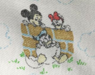 Vintage Walt Disney Productions Light Blanket Mickey Minnie Daisy Donald (m214 - 9 5