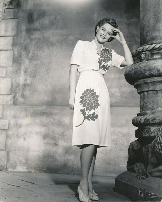 Alexis Smith Vintage 1942 Welbourne Warner Bros.  Studio Portrait Photo