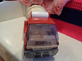 VINTAGE RED AND WHITE TONKA CEMENT MIXER 4
