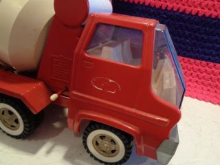 VINTAGE RED AND WHITE TONKA CEMENT MIXER 7