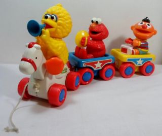 Illco Vtg Sesame Street Big Bird Parade W Elmo & Ernie Band Horse Train Pull Toy