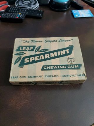 Vintage 1940 - 50s Leaf Spearmint Chewing Gum Box