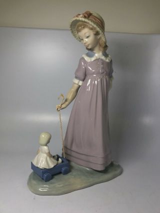 Vintage Lladro Porcelain Figurine " Girl With Toy Wagon " Spain