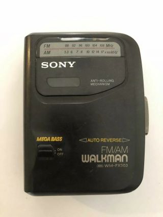 Vintage Sony Wm - Fx303 Walkman Am/fm Radio Cassette Player
