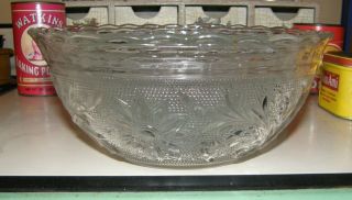 Set Of Three Vintage Clear Tiara Mixing Bowls