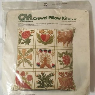 Vintage 1977 Columbia Minerva Crewel Pillow Kit Folk Art Spring 7814