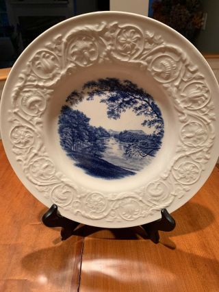 Vintage Wedgwood Smith College 1932 Paradise And Mt.  Tom Blue 10 5/8 " Plate