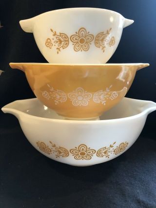 Vintage Pyrex Butterfly Gold Set Of 3 Cinderella Bowls 441 - 442 - 443