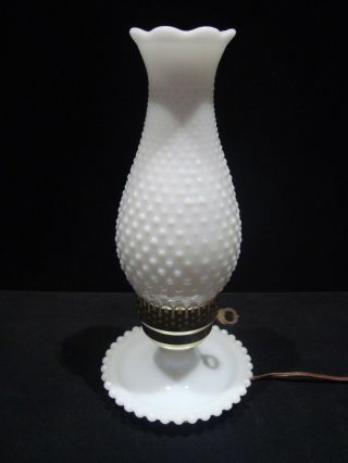 Vintage White Milk Glass Hobnail Electric Table Lamp 13 " Tall -