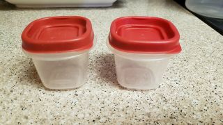 Vintage Set Of 2 Rubbermaid Clear Storage Containers 1/2 Cup 4oz 2 Lids Square