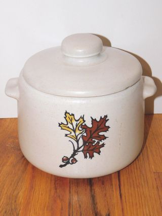Vintage West Bend 2 Quart Oak Leaf And Acorn Bean Pot With Lid