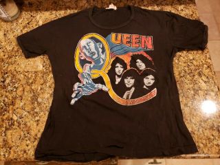 Vintage 1977 Queen North American Tour Concert Tshirt Women 