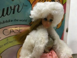 1970 Dawn Dolls Vintage with Case and Extra Clothes 3