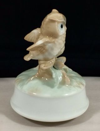 Vtg Otagiri Japan Porcelain Music Box Two Owl on Tree Branch ROTATE Close to You 8