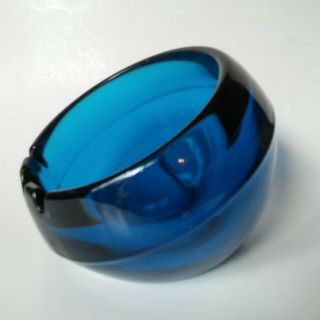 Vintage Viking Mid Century Modern Blue Heavy Glass Orb Ball Ash Tray 2