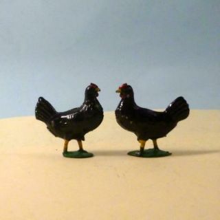 Vintage Lead Farm Two Hens Chickens - Ex Shop 1946 - 1955 Cherilea - Britains Era