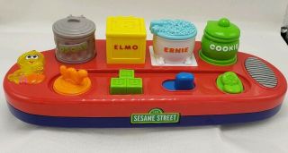 Vintage Sesame Street Pop Up Pals Baby Infant Toy Elmo Oscar Ernie Cookir