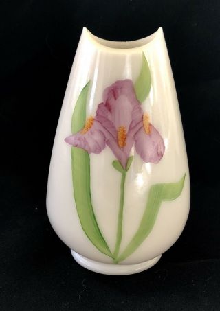Vintage Fenton 5” Vase; Iris On Bone White; Signed By Artist; Lavender Iris