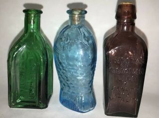 3 Vintage Miniature Glass Bottles Fischs Bitters Fish Chief Wahoo Straub Hullers 3