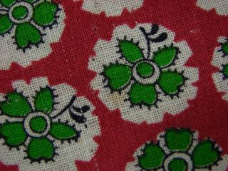 Vtg Cotton Full Feedsack Small Green Cameo Flowers on Rust Red - 38 x 41 8