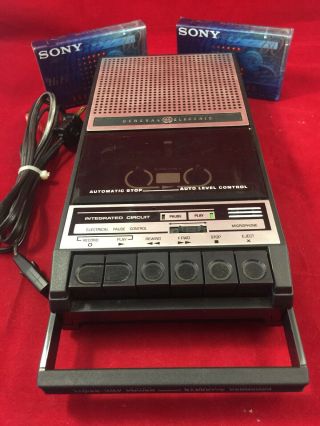 Vintage Ge General Electric 3 - 5151a Portable Cassette Tape Recorder Player