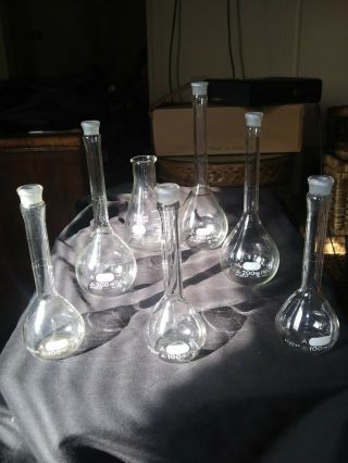 7 Vintage Pyrex Lab Glassware Assortment,  100,  200,  & 250 Ml Lab Bottles