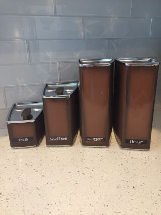 Vintage Mid Century 4 Piece Lincoln Beautyware Metal Canister Set