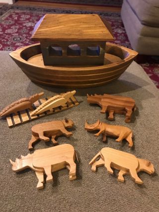 Vintage Wood Wooden Noahs Ark Toy With Animals 11” Long (sb)