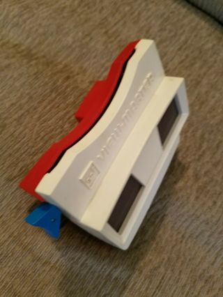 Vintage GAF ViewMaster Red and White with Blue Handle and 12 reels 2